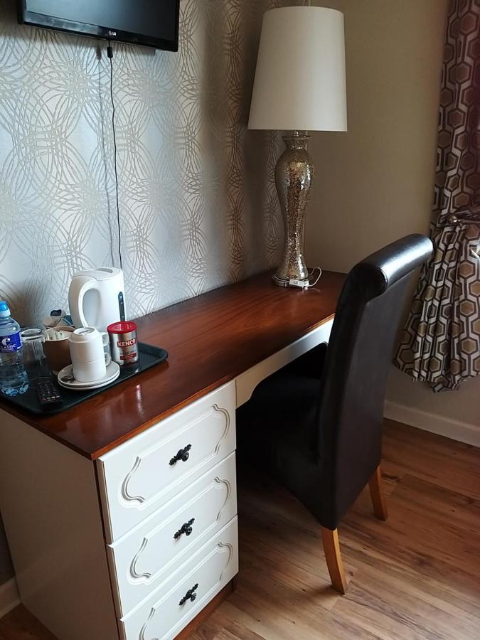 Westhouse Cafe N39 E0A6 Bed & Breakfast ลองฟอร์ด ภายนอก รูปภาพ